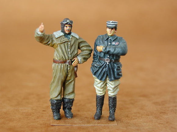 F48028 French Pilot and Officer WWI 1/48 by CMK
