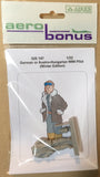 320 147 German or Austro-Hungarian WWI Pilot (Winter Edition) 1/32 by AEROBONUS