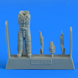 480215 Royal Flying Corps (RFC) WWI Pilot 1/48 by AEROBONUS