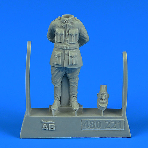 480221 French WWI Pilot 1/48 by AEROBONUS