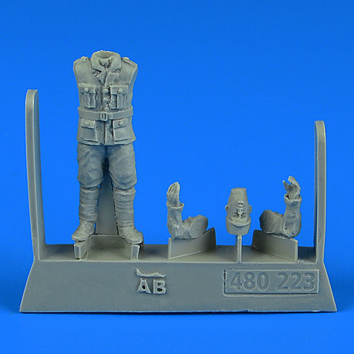 480223 French WWI Pilot 1/48 by AEROBONUS